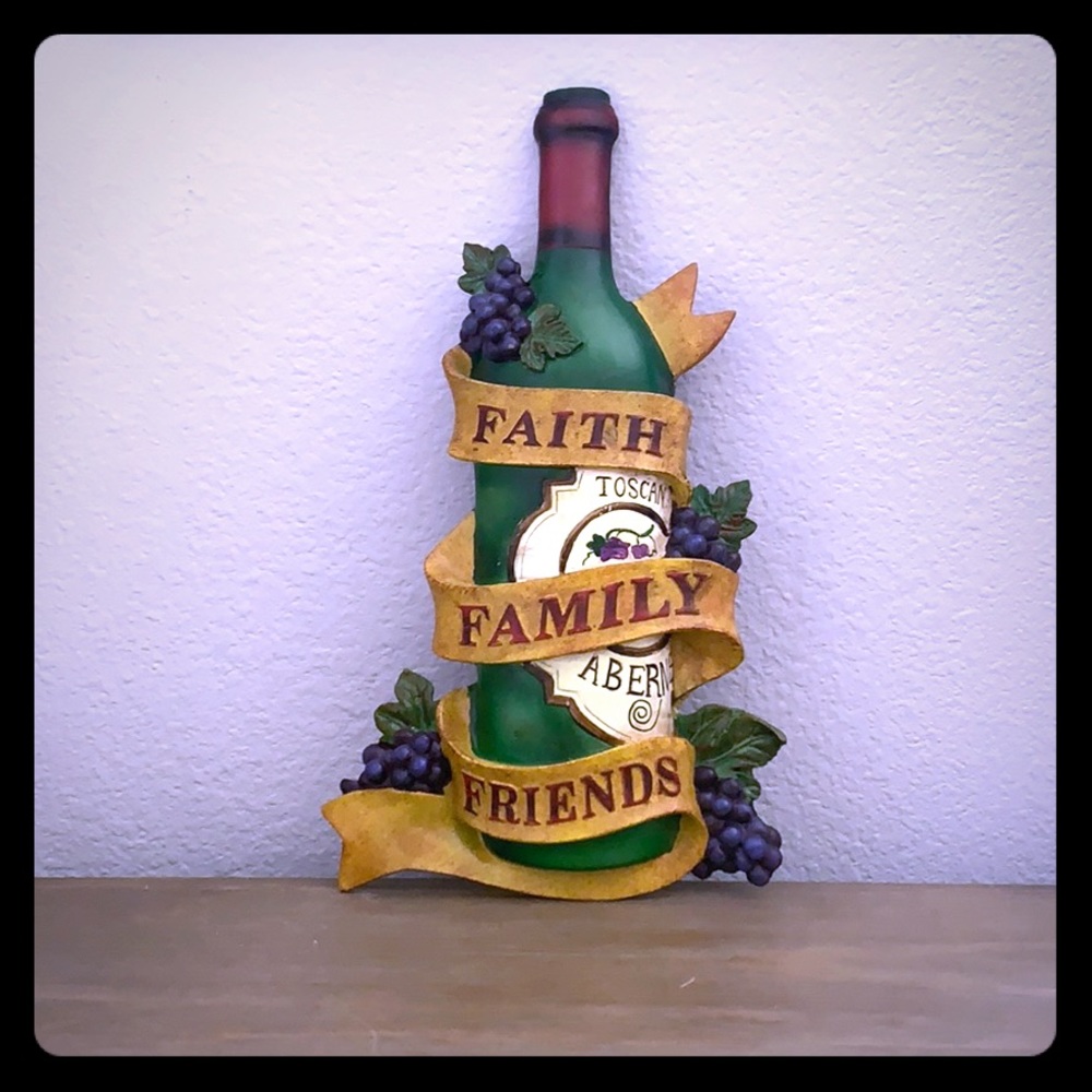 Kitchen wall decor
